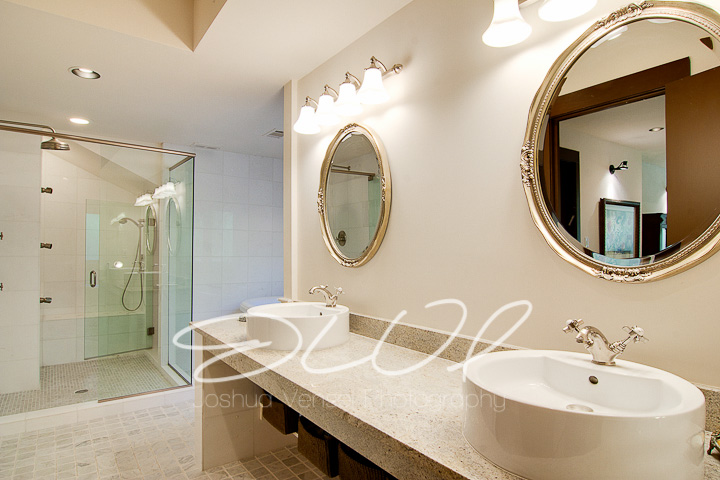 real-estate-bath-02
