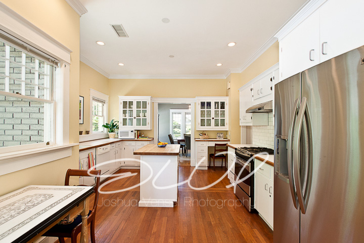 real-estate-kitchen-10